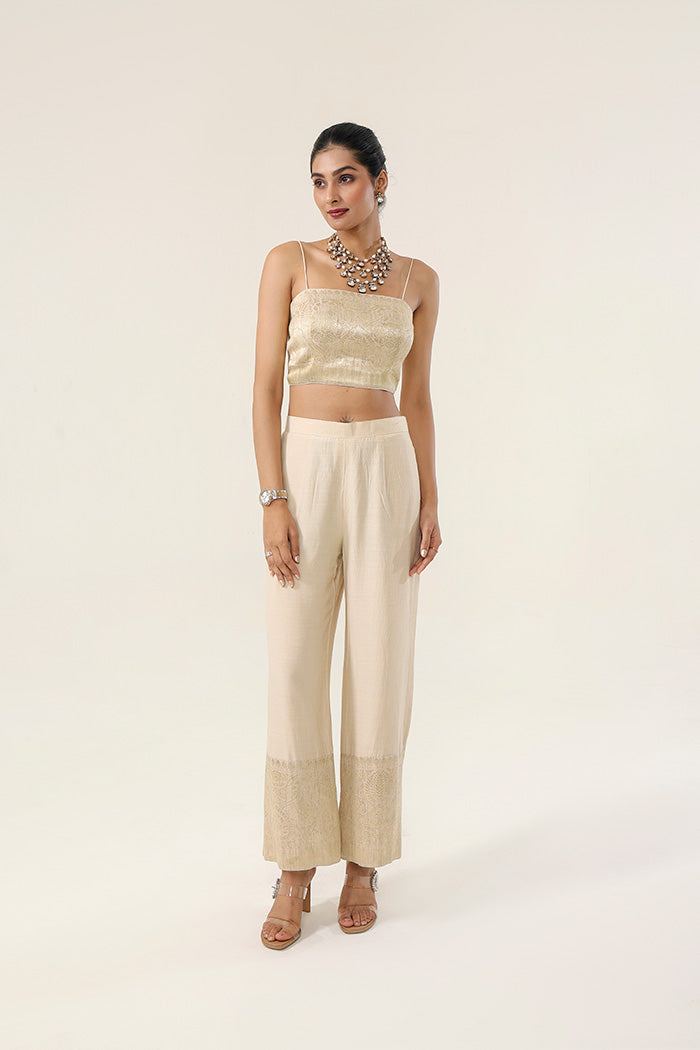 munga silk cape ensemble