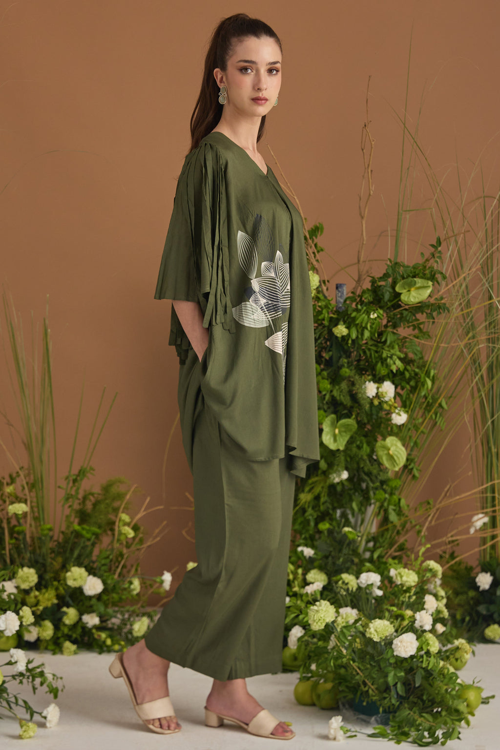 Green Co-ord Set - side silhouette | Essence by Monika