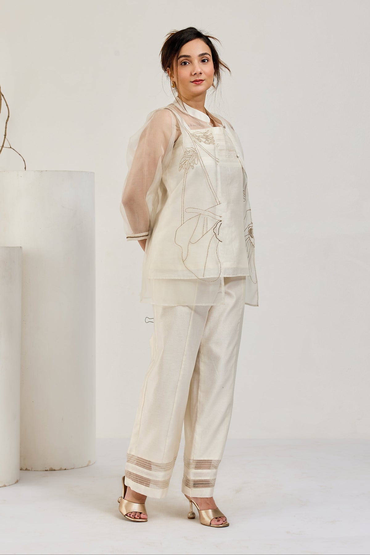 White Chanderi top and straight pants with hand-embroidered sheer organza jacket by Essence by Monika, front view