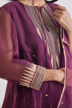 Rose gold temple motif Zari embroidery and French knot detail | Essence by Monika