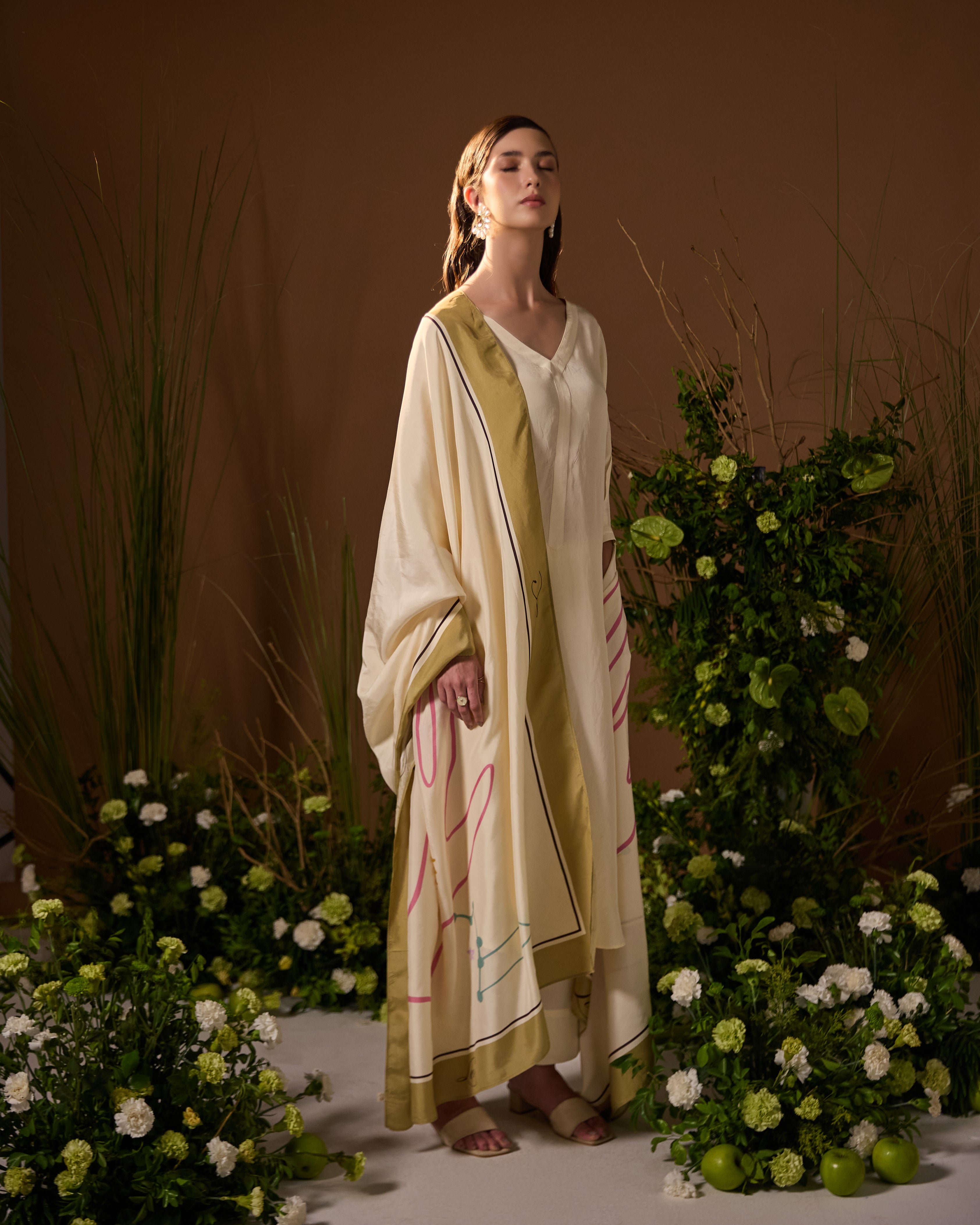 designer Leo sign dupatta
