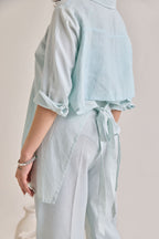 Close up view of Back knot of Cotton-Linen Shirt, elevated basics